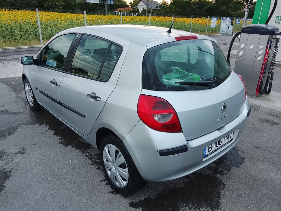 RENAULT Clio 2008 — imagine 4