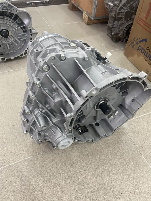 Оригинальный новый (АКПП) вариатор GEELY EMGRAND EC7