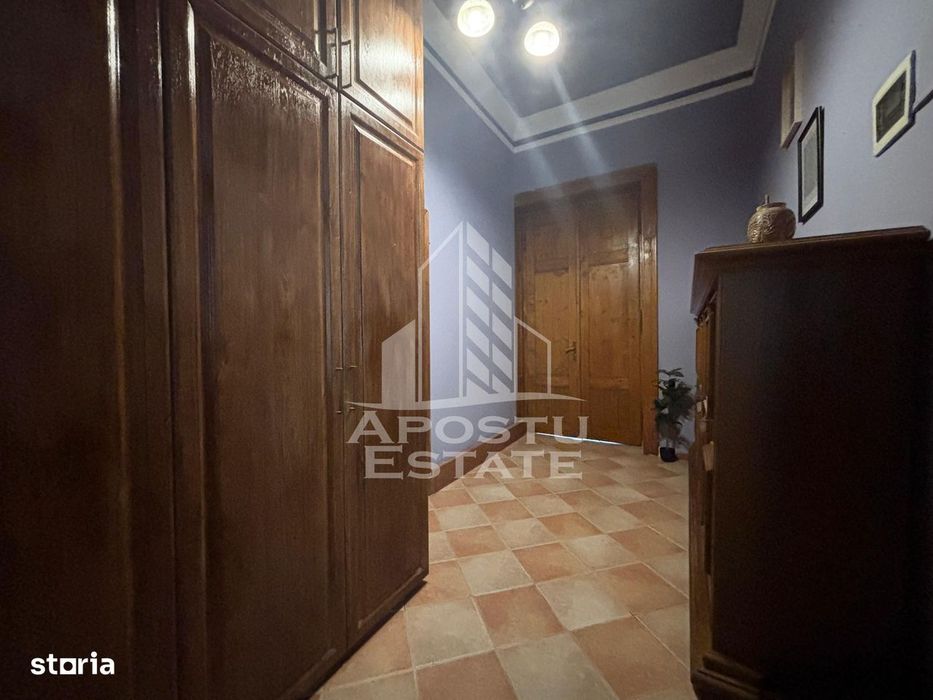 Apartament cu 3 camere de inchiriat, zona Centrala, Timisoara