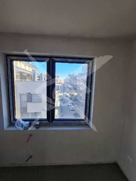 Продава се Тристаен апартамент в Пловдив, Кършияка - 101 кв.м за 2030 €/кв.м - Снимка #6