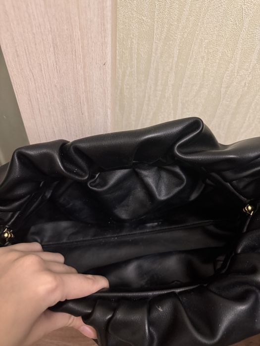 Продам сумки через плечо