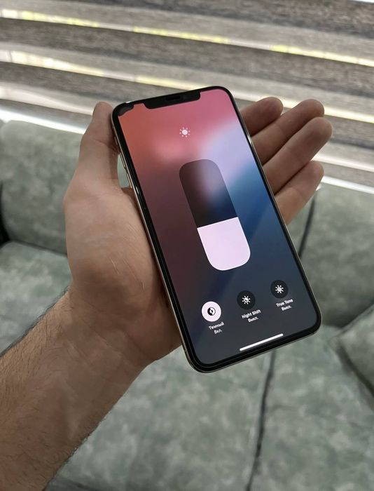 Iphone xs mx 64г