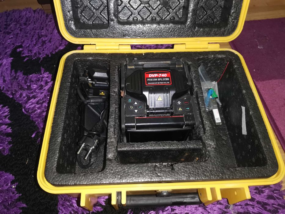 Aparat sudat fibra optica