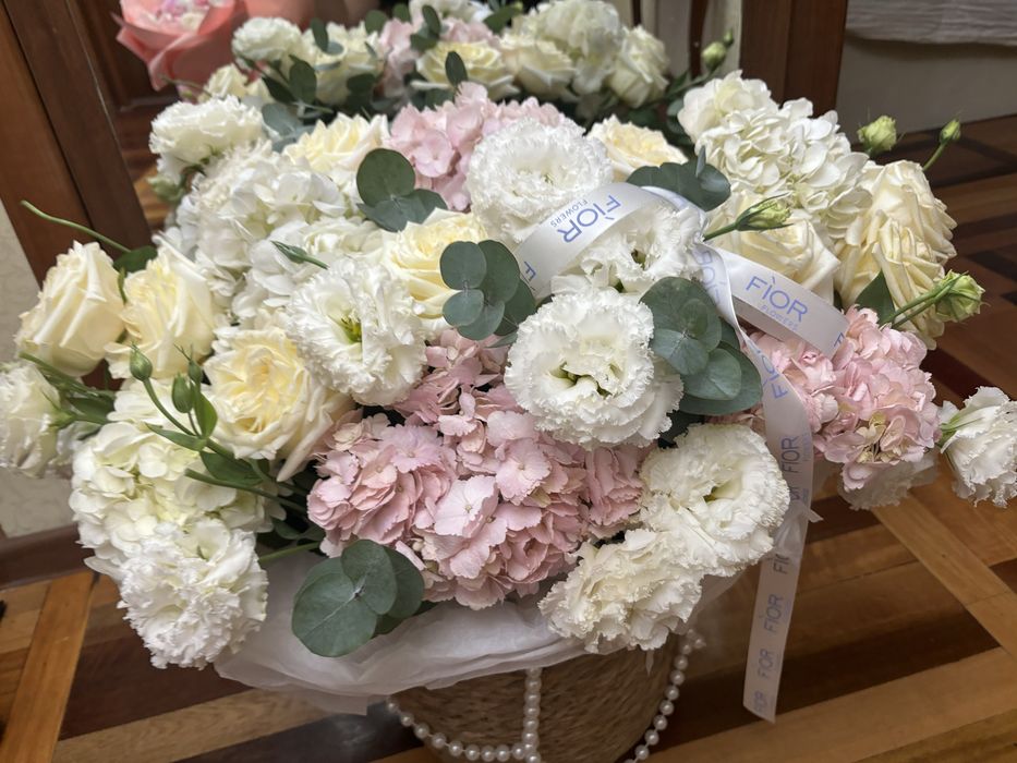 Большой букет цветов