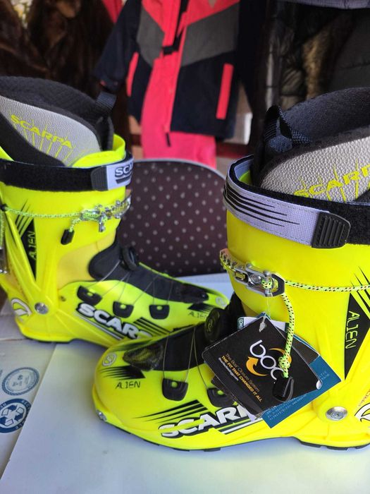 Bocanci pentru ski - SCARPA - MARIME 46 / 10 *NOU CU ETICHETA*