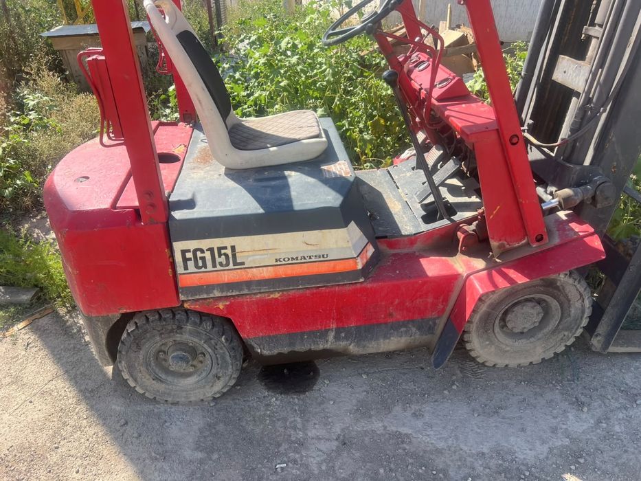 Кара японски komatsu