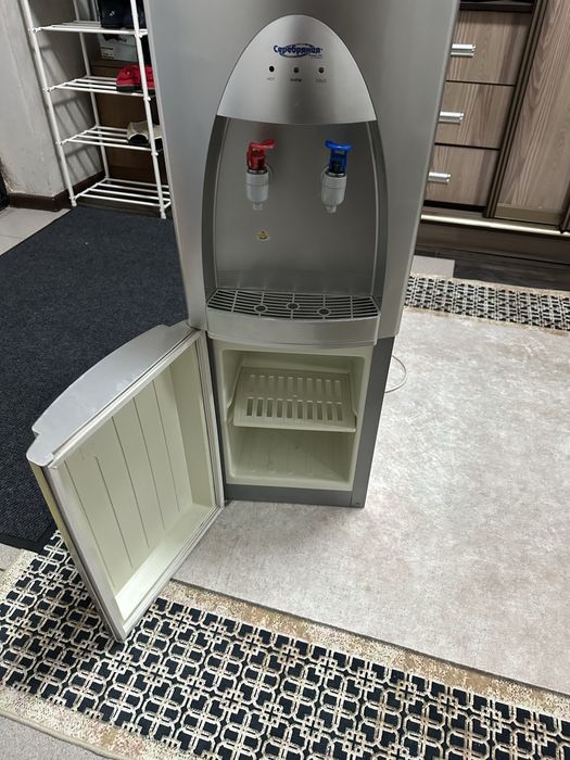 Деспенсер б/у   .