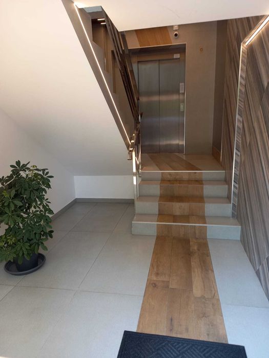 Firma servicii curatenie Scari de bloc Bucuresti - Popesti-Leordeni