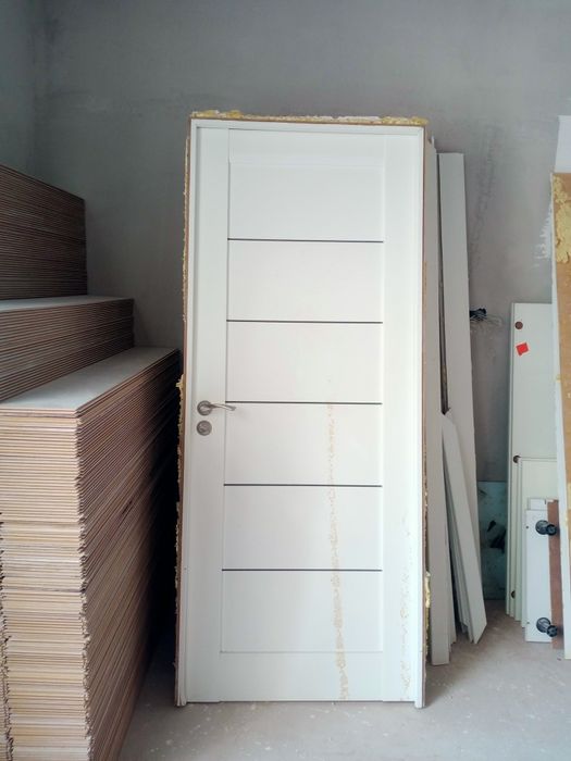 Дверь и ламинат 10/50