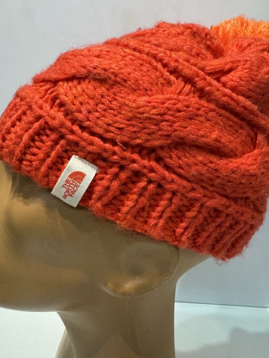 Дамска зимна шапка THE NORTH FACE