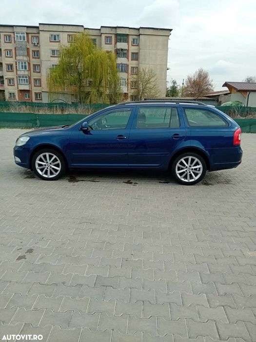 SKODA Octavia 2011 — imagine 3
