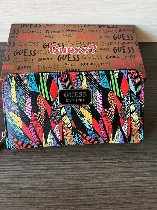Нови дамски портмонетa Guess Dior Versace