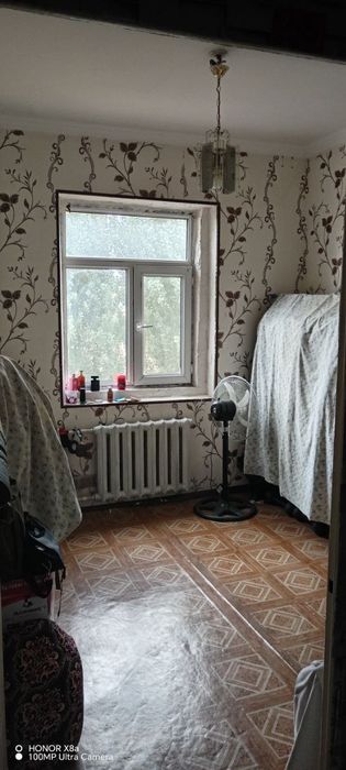 3 Xonali uy sotiladi