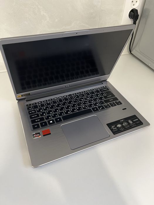 Ноутбук Acer Swift 3