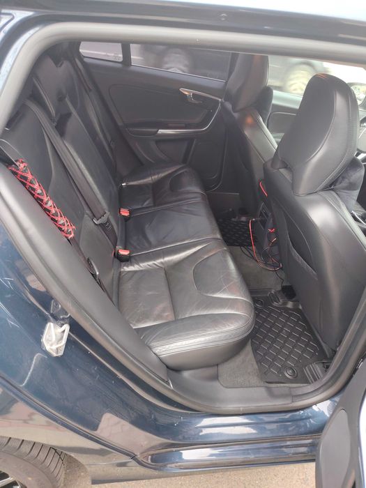 Vand Volvo V 60 D2