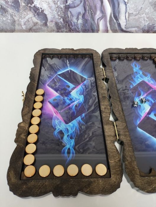 Нарды. Ручная работа. Внутри стекло