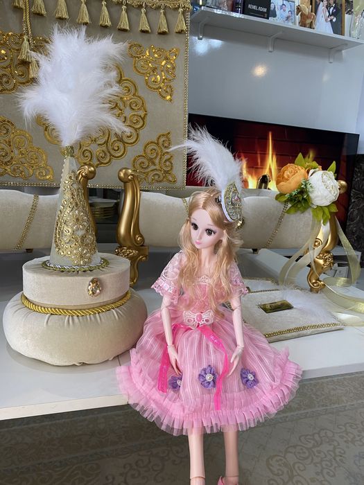 Тойбастар корзины сәукеле