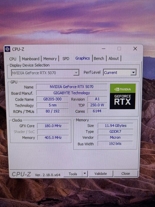AMD Ryzen 7 5700X, GeForce 5070, 32gb RAM
