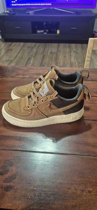 Nike Air Force 1 Low x Carhartt WIP - Mărimea 35.5 - Ediție Limitată
