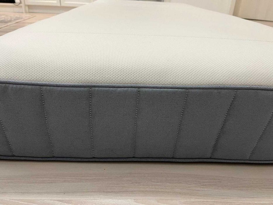 Vand Saltea Ikea 90x200 + Somiera + Topper - Ca noua !