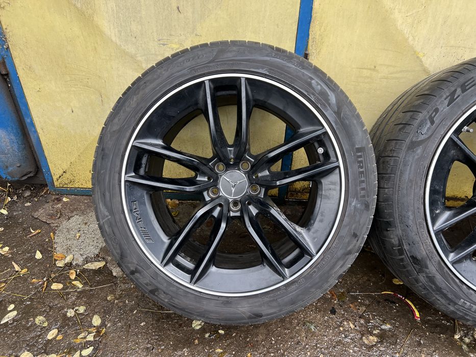 Оригиналени джанти с летни гуми от Мерцедес GT 19ки