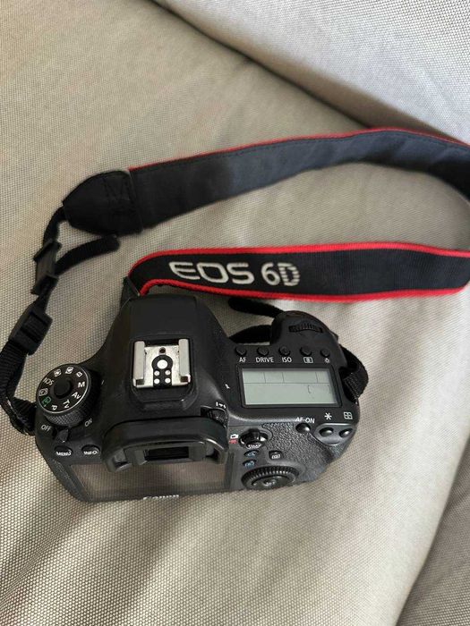 Canon EOS 6D body full frame, 39.553 cadre, GPS + WiFi