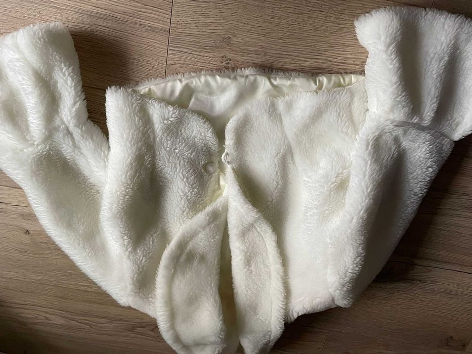 Blanita (haina) alba pentru ocazii - fetite de 6-10 ani
