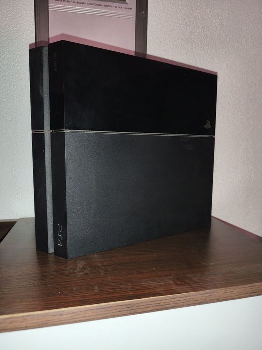 Playstation 4 slim профилактиран