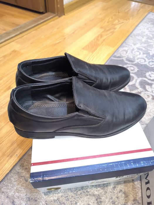 продам туфли подростковые