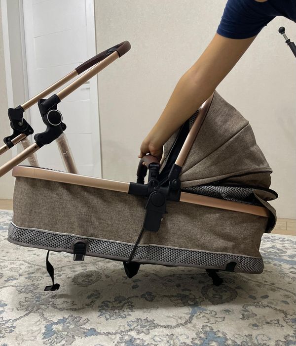 Продам детскую каляску