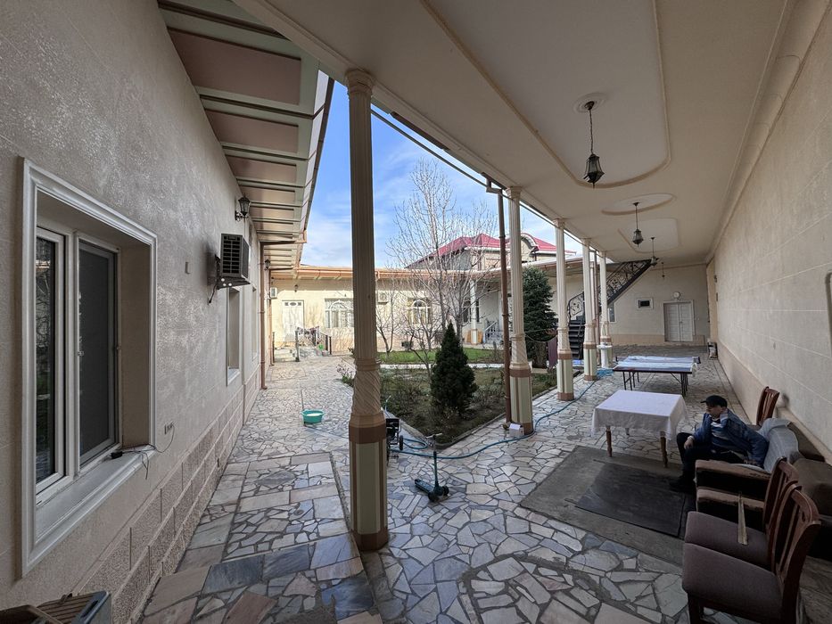 Uy sotiladi 6.5 sotok uchastka