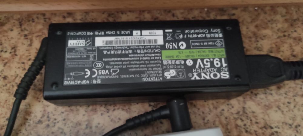 Ноутбук Sony vaio SVE151C11V