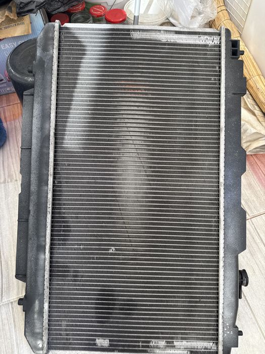 Радиатор на Рав 4