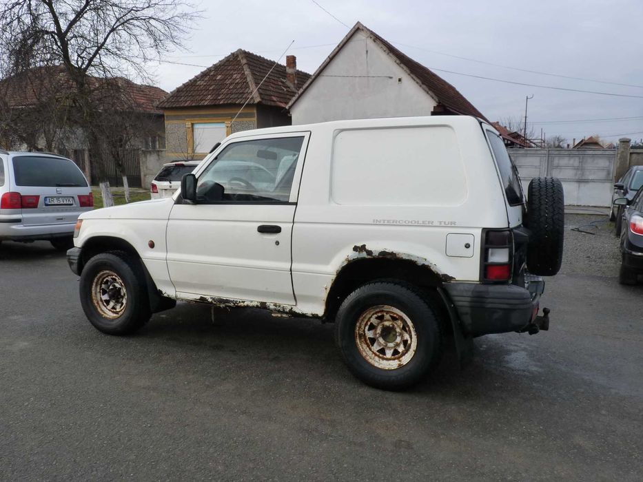 Mitsubishi  4x4 Clima