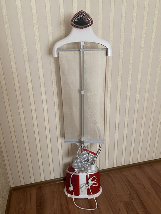 Отпариватель фирмы Tefal