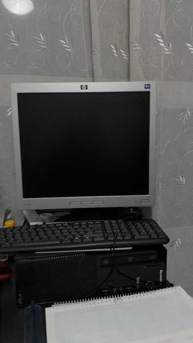 OFERTA PACHET!!! Calculator cu monitor, tastatura si mouse integrat