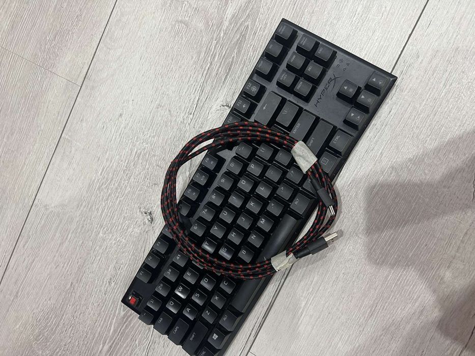 HyperX Origins Core геймърска клавиатура