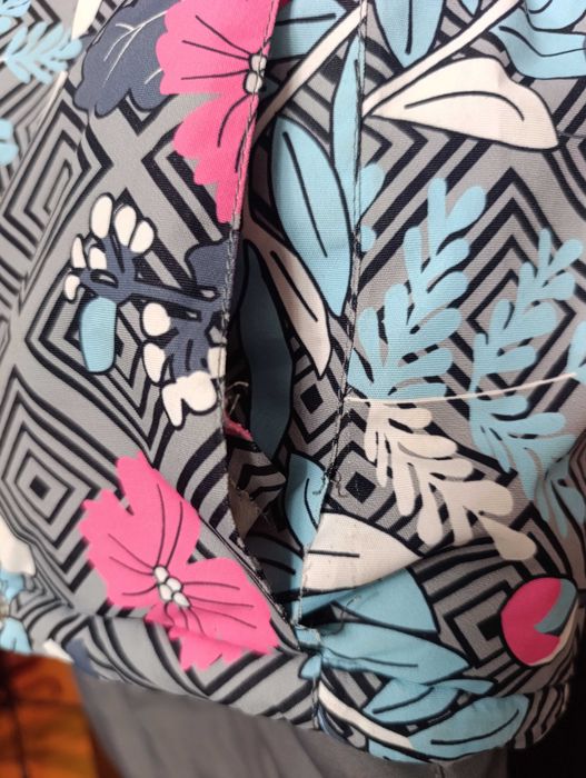 Отдам зимние вещи на девочку