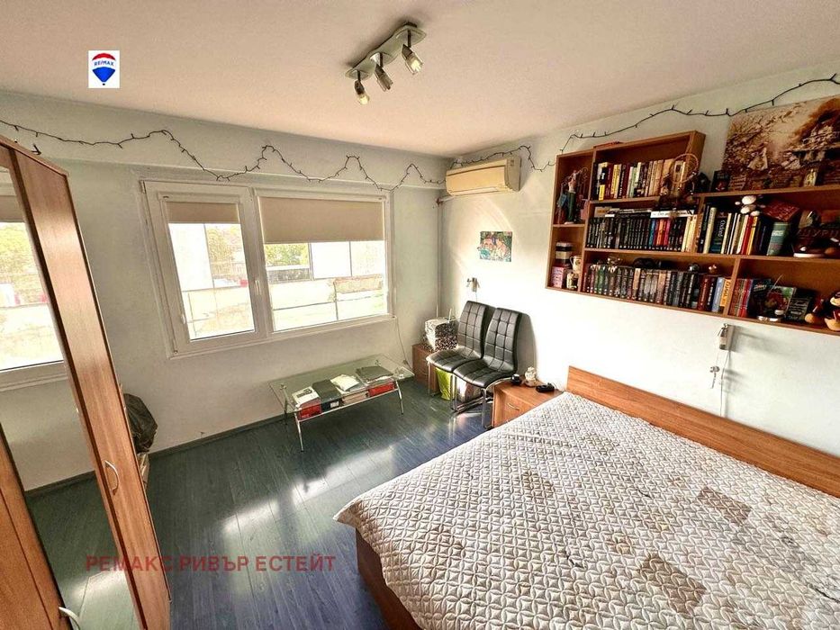 Тристаен апартамент за продажба в центъра на гр. Русе