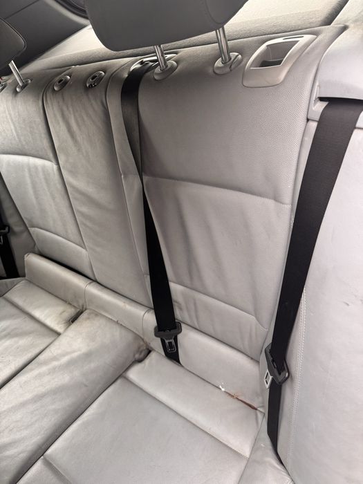 Кожен салон с забележка за BMW E87