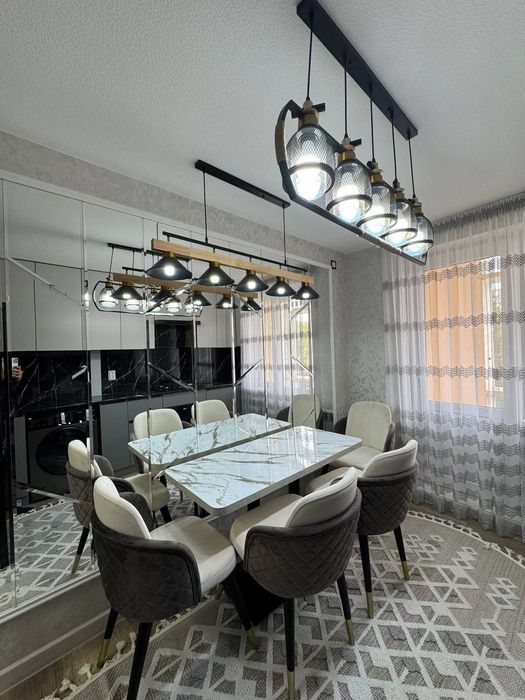 Продаётся  4х комнатная квартира