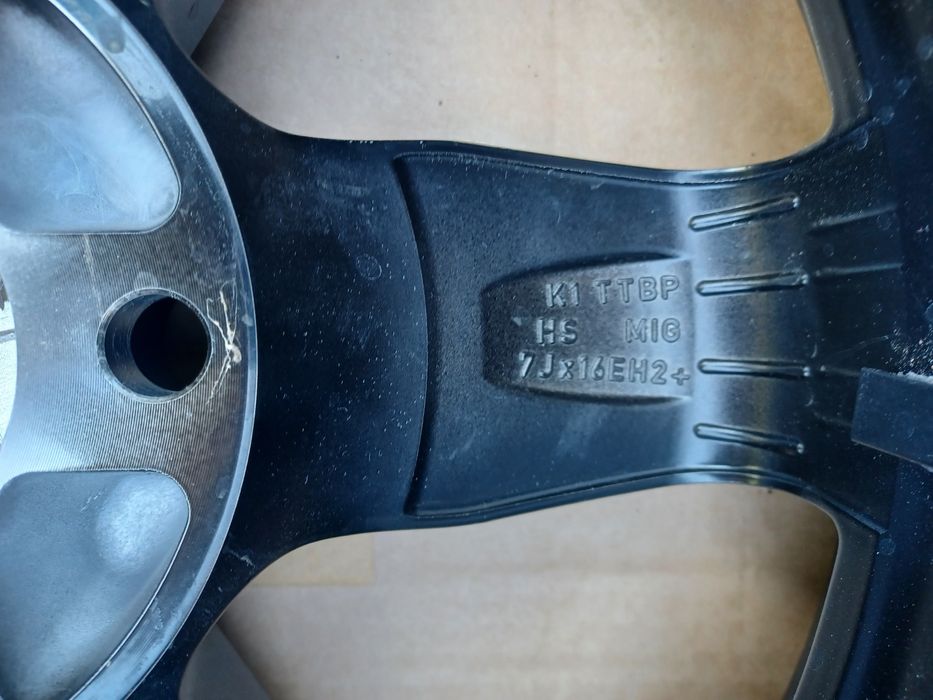 Jante noi pentru bmw pe 16