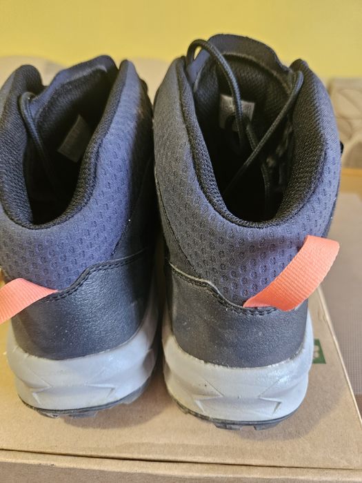 Туристичeски обувки Jack Wolfskin