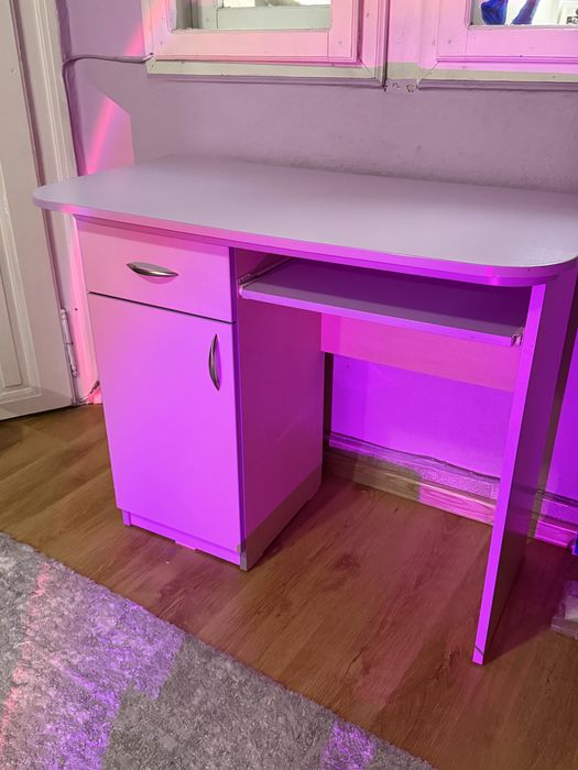 Комплект обзавеждане