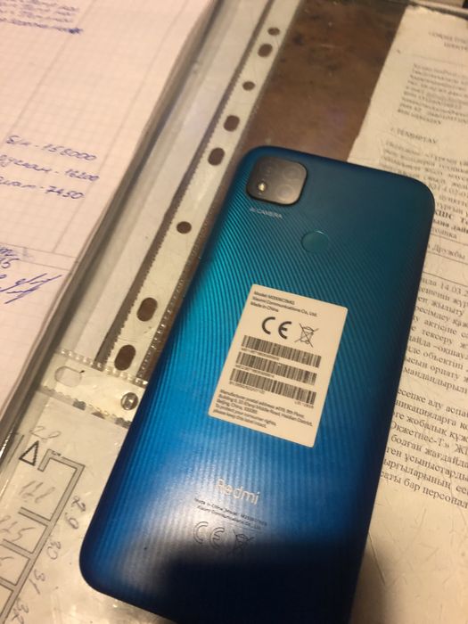 Продам телефон в хорошем состояние
