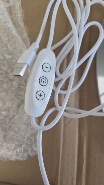 Oglinda cu banda led