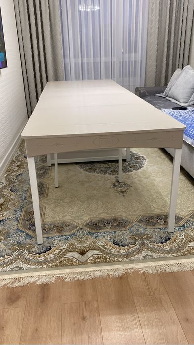 Трансформер столь