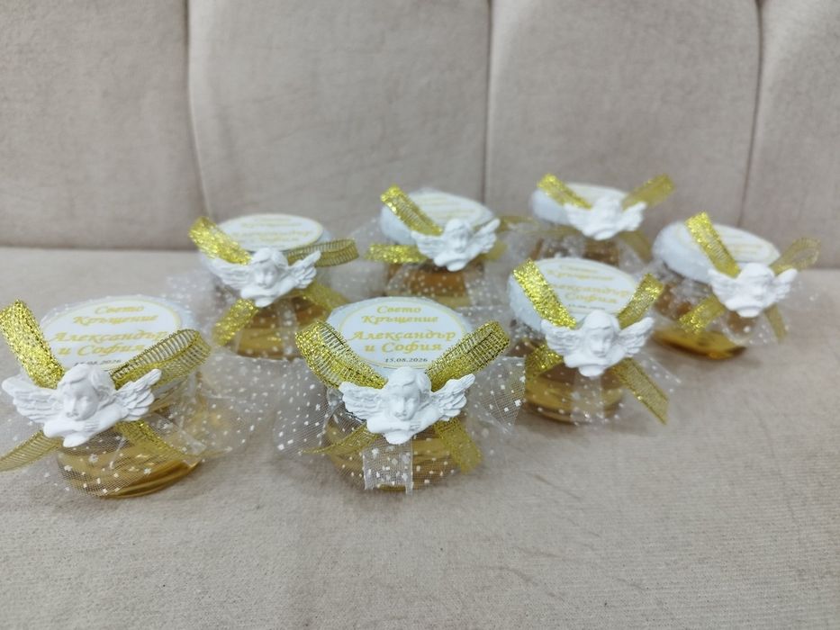 Бурканчета с мед  за подарък