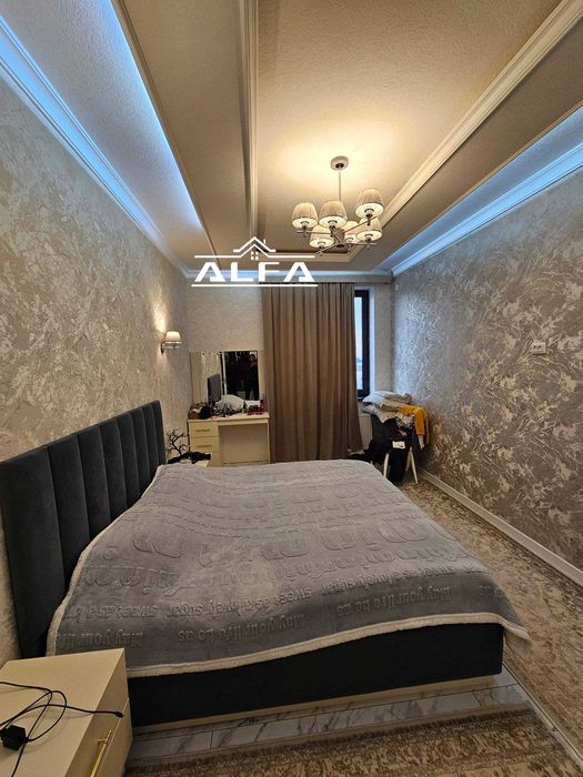 kvartira uy xonadon sotiladi 2 xonali 80m² 6-qavat.