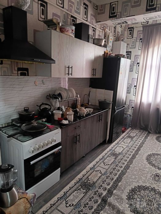 Дом квартира сотилади